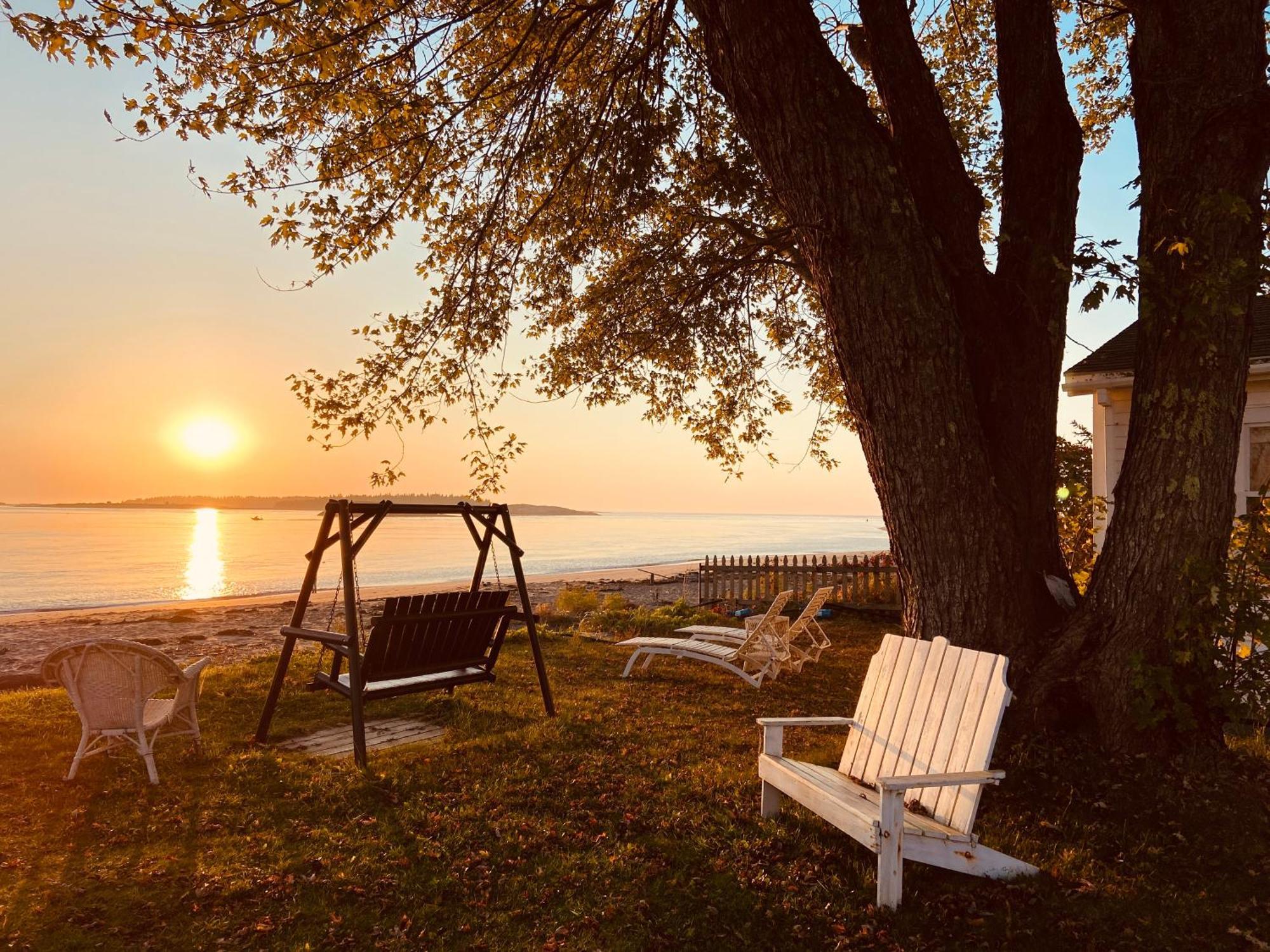 Spinneys Guesthouse & Beach Cottages Phippsburg Экстерьер фото